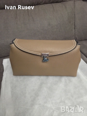 Дамска чанта Toteme, снимка 3 - Чанти - 53048497