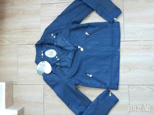 Ново тъмносиньо яке с неопрен С размер