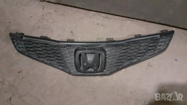 Предна решетка за Honda jazz (08-11г.) , снимка 3 - Аксесоари и консумативи - 35270536