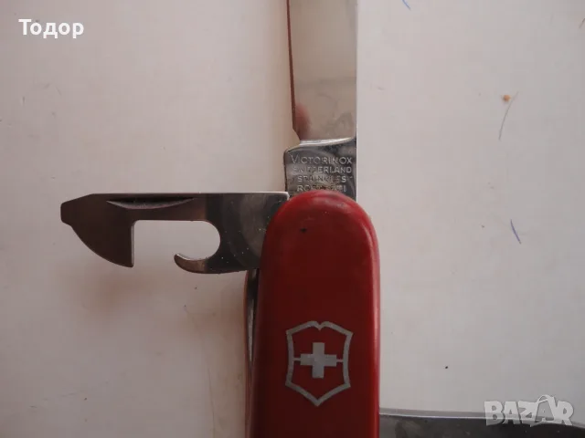 Швейцарски нож Victorinox 3, снимка 2 - Ножове - 56230534