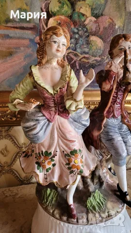 Огромна статуетка Capodimonte , снимка 2 - Антикварни и старинни предмети - 55873370
