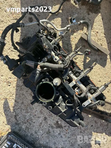 Всмукателен колектор Audi 2.0TFSI , снимка 2 - Части - 56423860