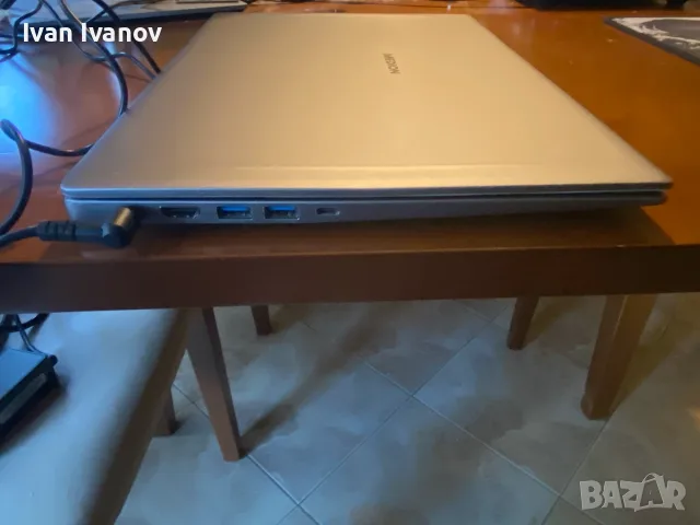 Продавам 15.6-инчов FULL HD лаптоп MEDION S6445 – 16GB / Intel Core i7-8565U, снимка 2 - Лаптопи за дома - 56242944