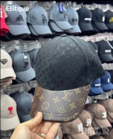 шапки с козирка emporio armani valentino garavani christian dior louis vuitton, снимка 11 - Шапки - 54323139