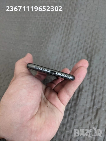 iPhone 8 (за части), снимка 5 - Apple iPhone - 52272560