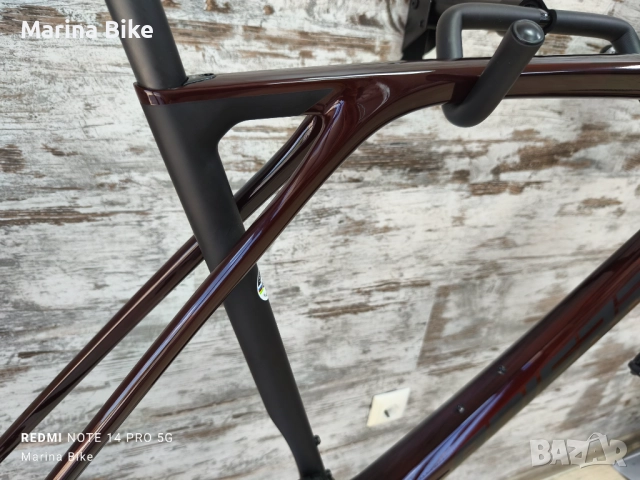 НОВ карбонов шосеен велосипед без капли Lapierre Xelius SL 8.0 Disc Ultegra Di2  , снимка 5 - Велосипеди - 46917395