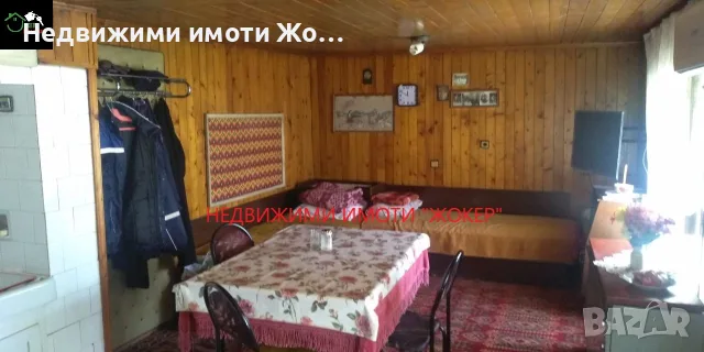 Къща с двор в гр. Бяла, снимка 9 - Къщи - 56349370