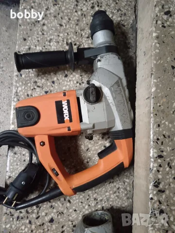 Електрически перфоратор WORX WX333