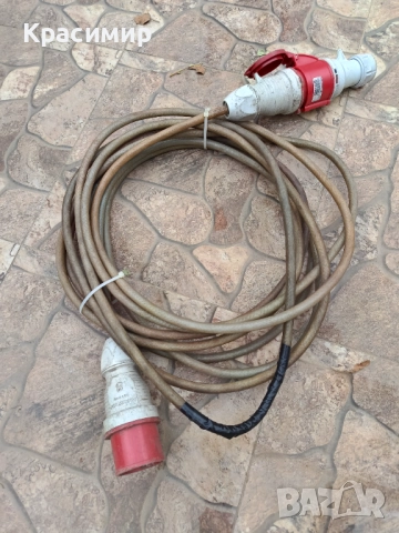 Трифазен кабел с метална оплетка - 12 м. 