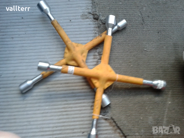 СД и колонки,масажори.пръскачки.апарат кръвно,жилет ретро-и други, снимка 8 - Други стоки за дома - 52177488