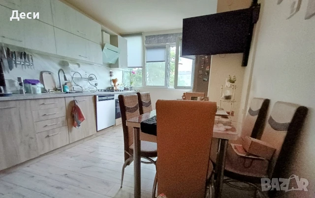 Продавам тухлен 3-стаен апартамент, гр. Шумен, кв Тракия 