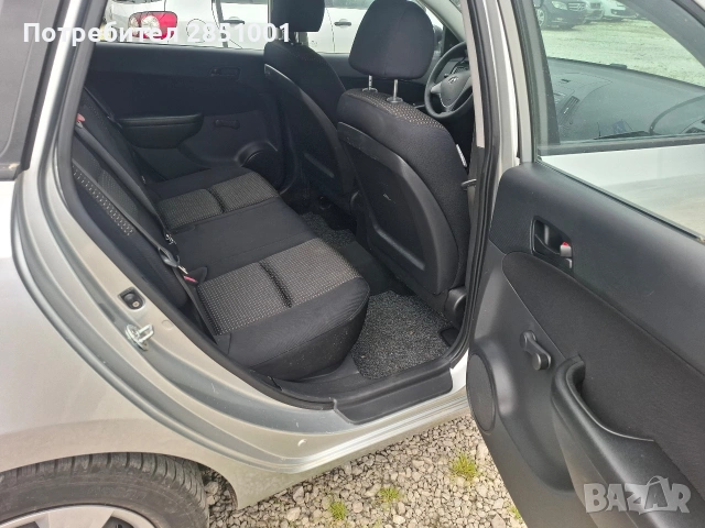 Хюндай i30,1.6 Бензин, снимка 10 - Автомобили и джипове - 54164285