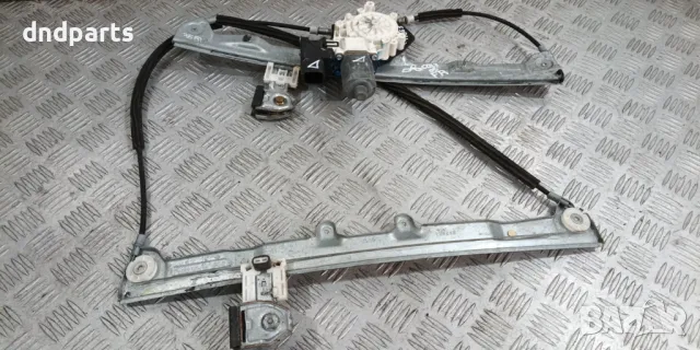 Стъклоповдигач Mitsubishi Colt 2005г.(преден десен)	