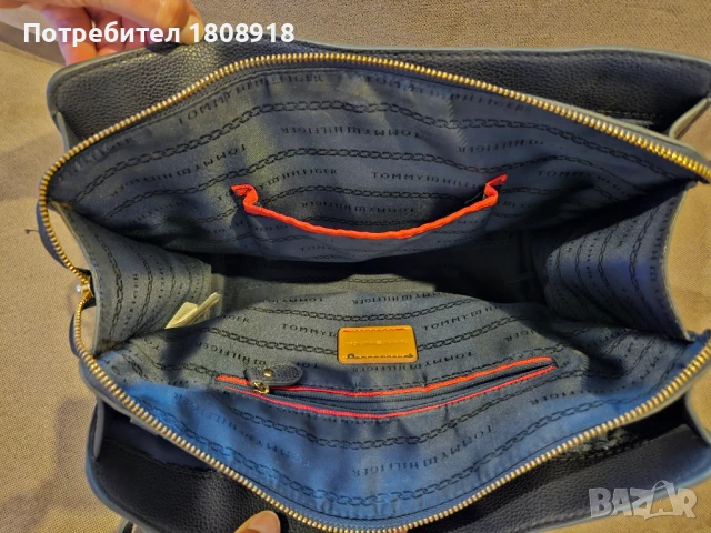 Дамска чанта Tommy Hilfiger, снимка 3 - Чанти - 51019513