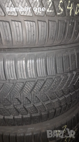 Гуми 225 40 18 винрун, снимка 2 - Гуми и джанти - 51983988