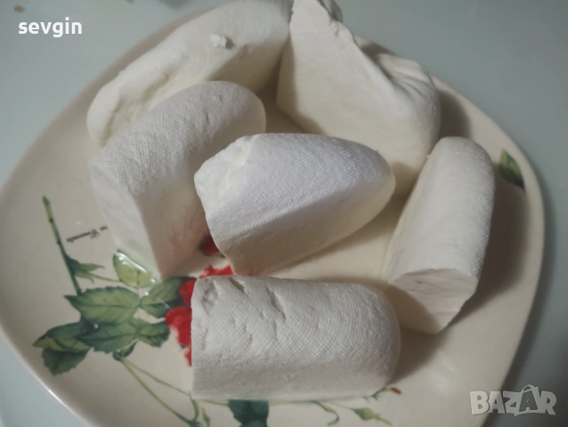 Домашно козе сирене и мляко