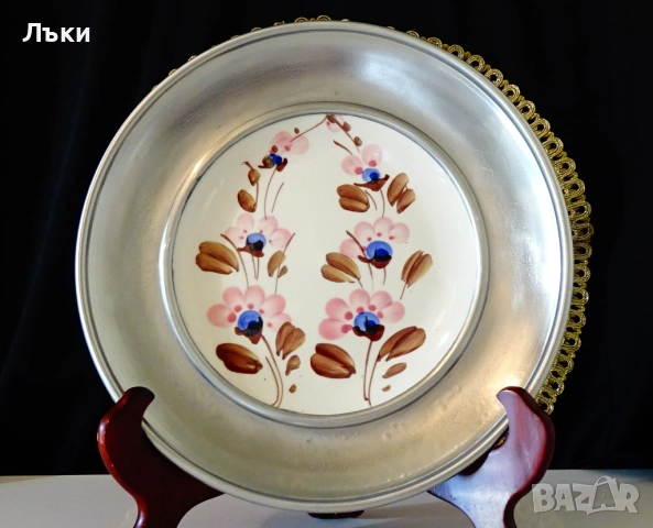 Рисувана порцеланова чиния с калаена рамка,пано. , снимка 3 - Антикварни и старинни предмети - 52504784