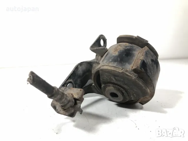 Тампон двигател Mazda Premacy 2.0 Ditd 2001г, снимка 2 - Части - 50402835