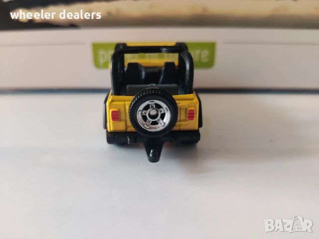 Метална количка Siku Jeep Wrangler в мащаб 1:55, снимка 4 - Колекции - 50836025
