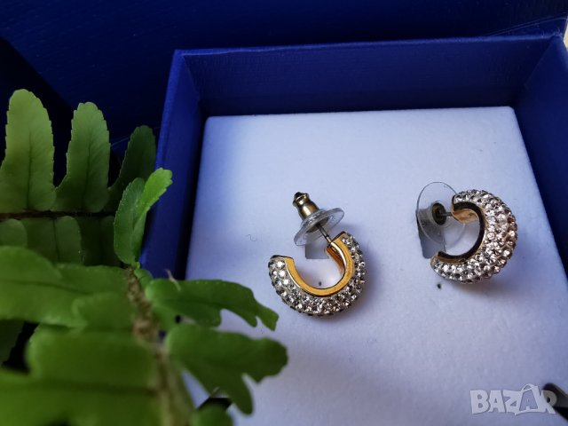Оригинални обеци  Сваровски в кутия  Swarovski