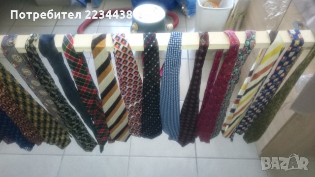 50 бр маркови вратовръзки , снимка 1 - Къси панталони - 29419547