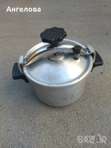 Тенджера под налягане и тиган, снимка 4 - Съдове за готвене - 51734302