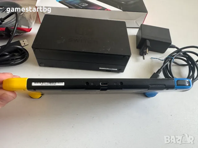  Nintendo Switch v1 32GB, снимка 3 - Nintendo конзоли - 56550698