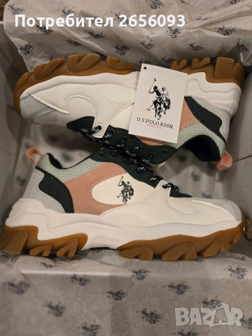 Дамски спортни обувки 