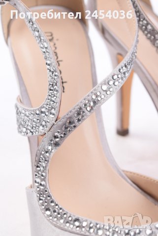 Елегантни сребристи обувки , снимка 2 - Дамски обувки на ток - 29165258