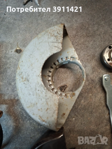 Предпазители,ключове и гайки за ъглошлайфи, снимка 3 - Други инструменти - 51632666