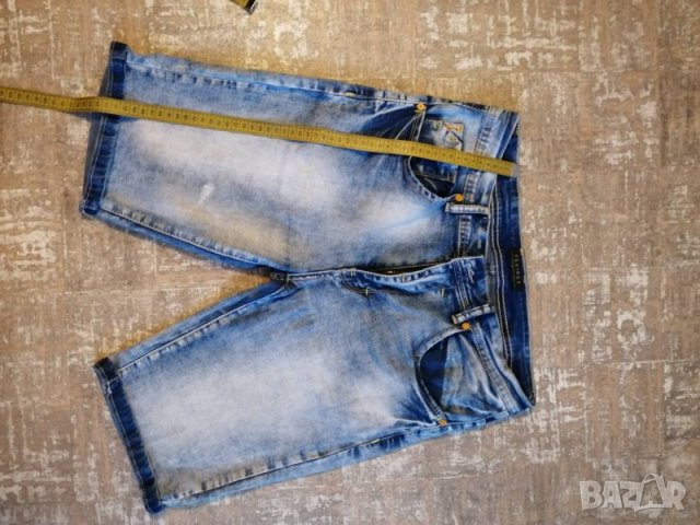 Къси дънки, снимка 5 - Дънки - 29207683