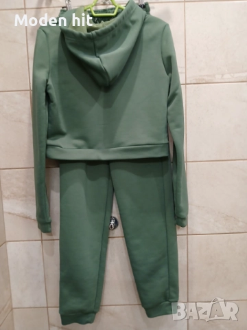 Дамски екип - късо худи и долнище с висока талия, снимка 2 - Спортни екипи - 52844820