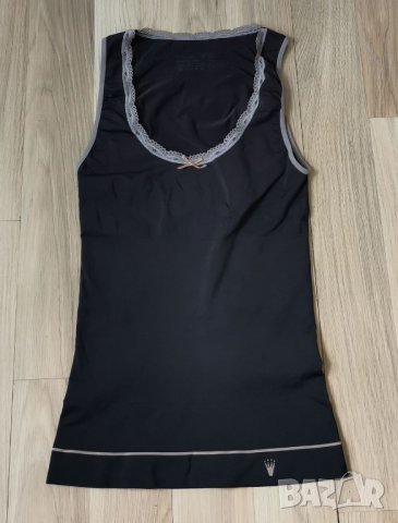 Оформящи потник Triumph Smooth Sensation Shirt - XL, снимка 2 - Бельо - 33930776