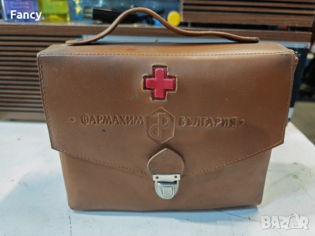 Стара авто-аптечка