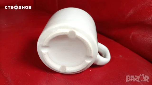 Порцеланов комплект за кафе, 6 чинийки и 6 чаши, балкан турист, балкантурист, червена щампа, снимка 9 - Антикварни и старинни предмети - 50869442