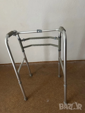 проходилка, снимка 2 - Ролатори - 52664428