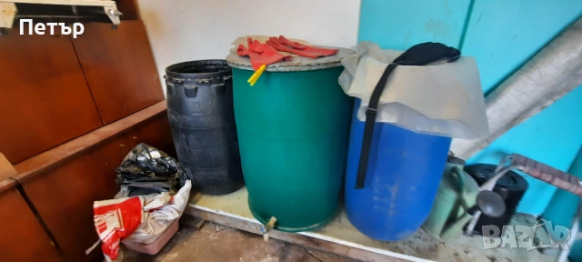 Бидони , снимка 2 - Бидони, бурета и бъчви - 53902911