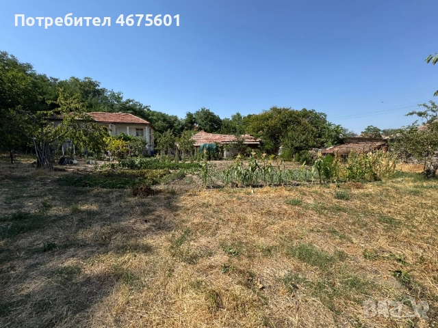 Двуетажна къща в село Левка (център), снимка 6 - Къщи - 52752622