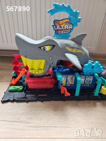 Hot wheels автомивка акула, снимка 3 - Коли, камиони, мотори, писти - 52509246