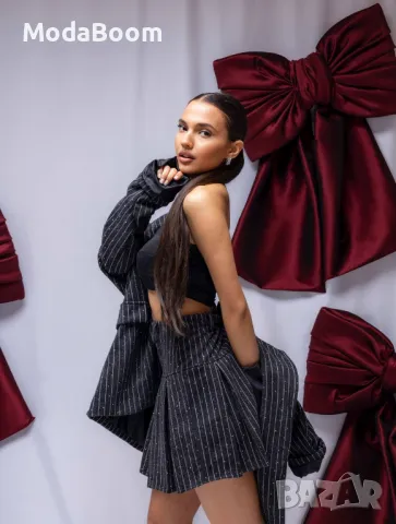 Блестящ комплект пола и сако , снимка 5 - Поли - 48274491