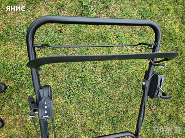 САМОХОДНА КОСАЧКА JOHN DEERE, КАТО НОВА. , снимка 12 - Градинска техника - 54000959