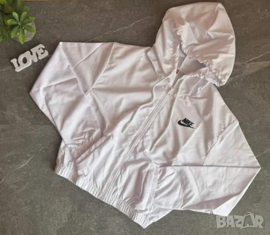ветровка nike , снимка 2 - Якета - 50786227
