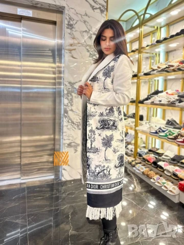 палта christian dior , снимка 3 - Палта, манта - 50742784