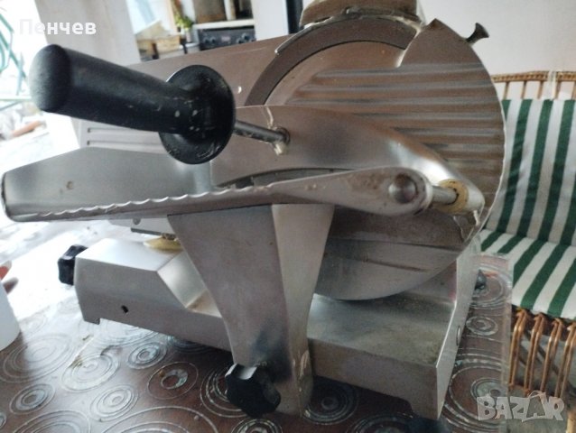 Професионална машина за рязане на колбаси Sirman, снимка 1 - Друго търговско оборудване - 40239950