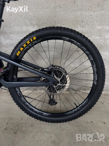 Santa Cruz Heckler R 2024 E-bike, снимка 8 - Велосипеди - 52904262