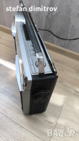 Sharp GF-8585H Винтидж 1978г., снимка 13 - Радиокасетофони, транзистори - 54320384