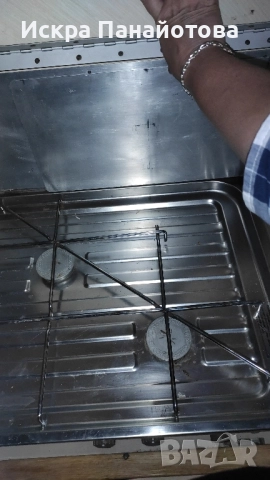 продавам малка каравана , снимка 12 - Каравани и кемпери - 51623838