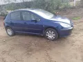 2003 Peugeot 307 2.0hdi bosch На Части, снимка 2