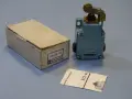 краен изключвател Telemecanigue XC1-AC116 Position Switch, снимка 1