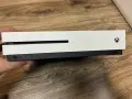 Xbox One S White 500GB + игри, снимка 10